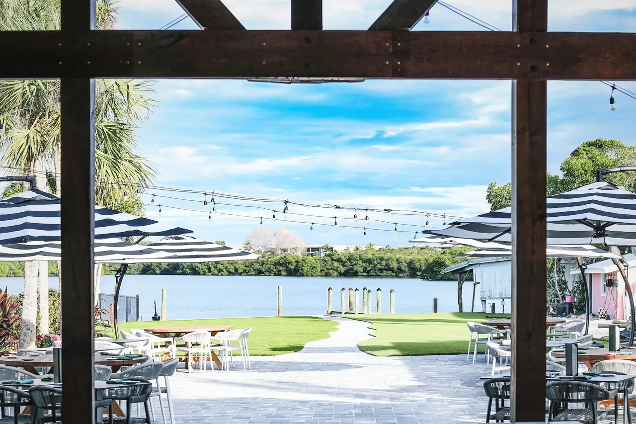 Magnolia's on the Bay Wedding DJ Tropic DJs